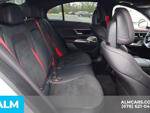 Used 2025 Mercedes-Benz E 53 AMG e 4MATIC Sedan image 21