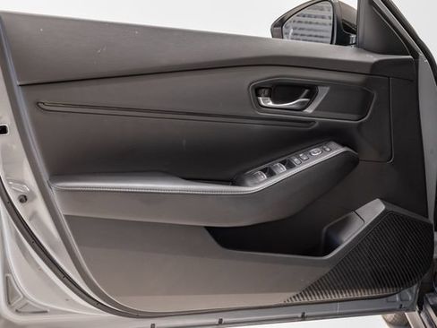 Used 2024 Honda Accord Sport image 8