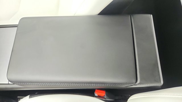 Used 2026 Tesla Model Y AWD image 65