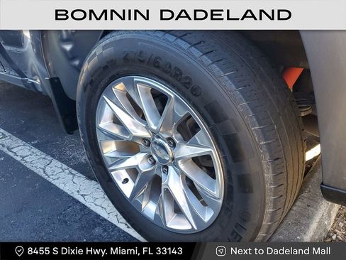 Used 2022 Chevrolet Silverado 1500 LTZ w/ Z71 Off-Road Package image 11