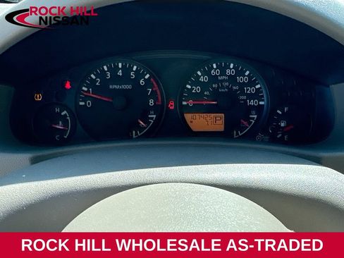 Used 2012 Nissan Frontier SV RWD image 10