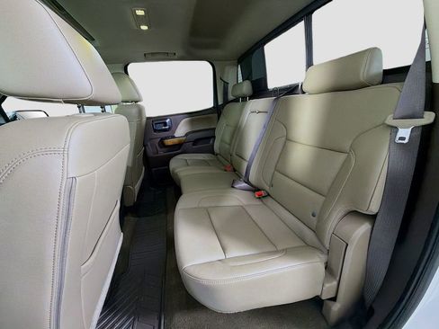 Used 2018 GMC Sierra 1500 SLT image 26