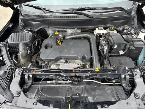 Certified 2024 GMC Terrain AT4 AWD/4WD image 22