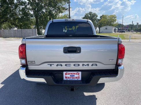 Used 2019 Toyota Tacoma TRD Off-Road RWD image 5