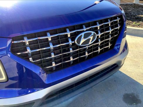 Certified 2025 Hyundai Venue SEL image 31