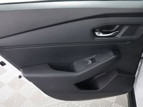 Certified 2025 Honda Accord SE image 27