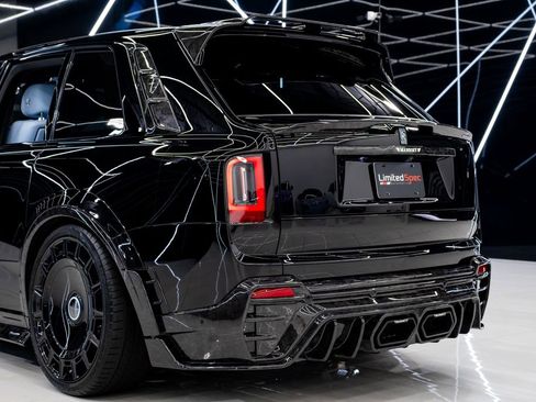 Used 2026 Rolls-Royce Cullinan image 19