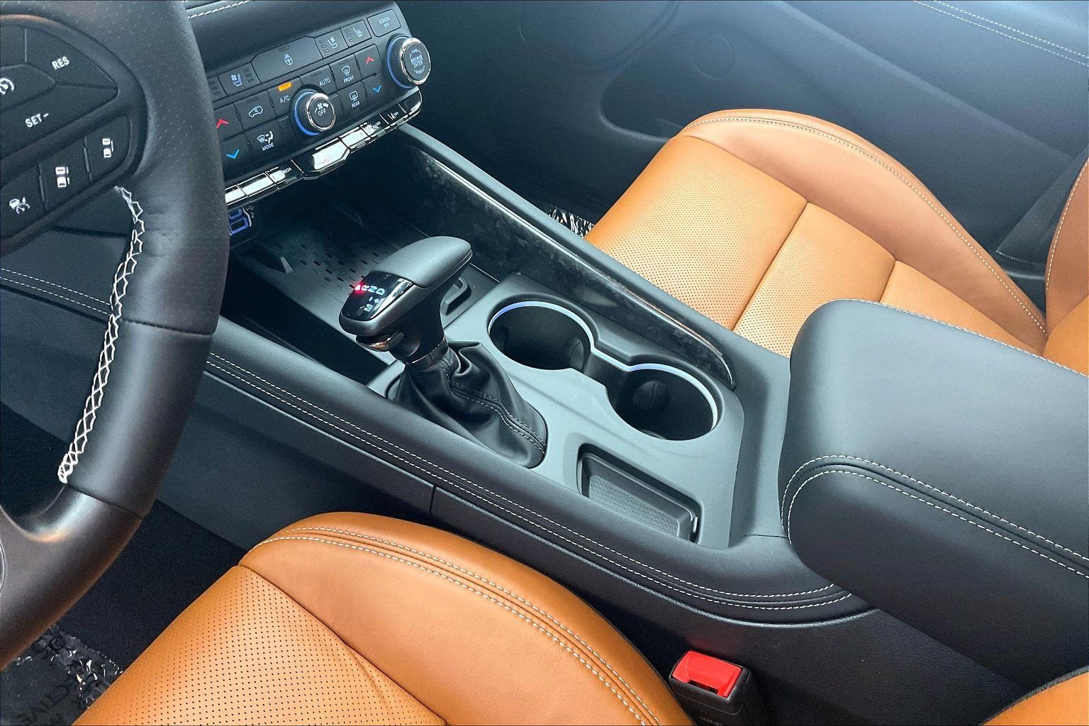 New 2026 Dodge Durango SRT Hellcat w/ Premium Group AWD/4WD image 8
