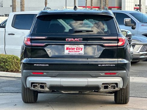 New 2026 GMC Acadia Elevation image 5