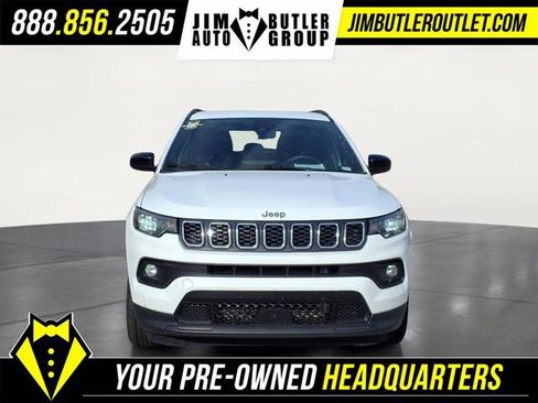 Used 2024 Jeep Compass Latitude AWD/4WD image 27