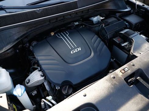 Used 2017 Kia Sorento SX image 59