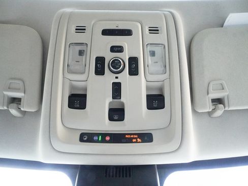 Used 2024 GMC Yukon Denali AWD/4WD image 20