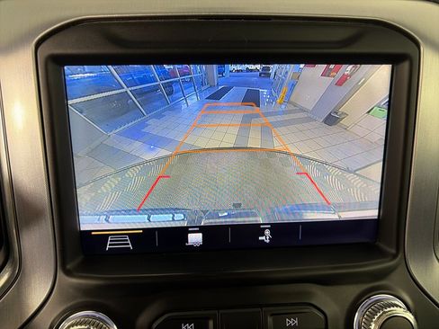 Used 2019 GMC Sierra 1500 SLT w/ SLT Premium Package AWD/4WD image 19