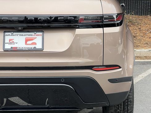 Used 2024 Land Rover Range Rover Evoque S image 15