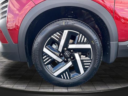 New 2026 Nissan Kicks SV FWD image 12