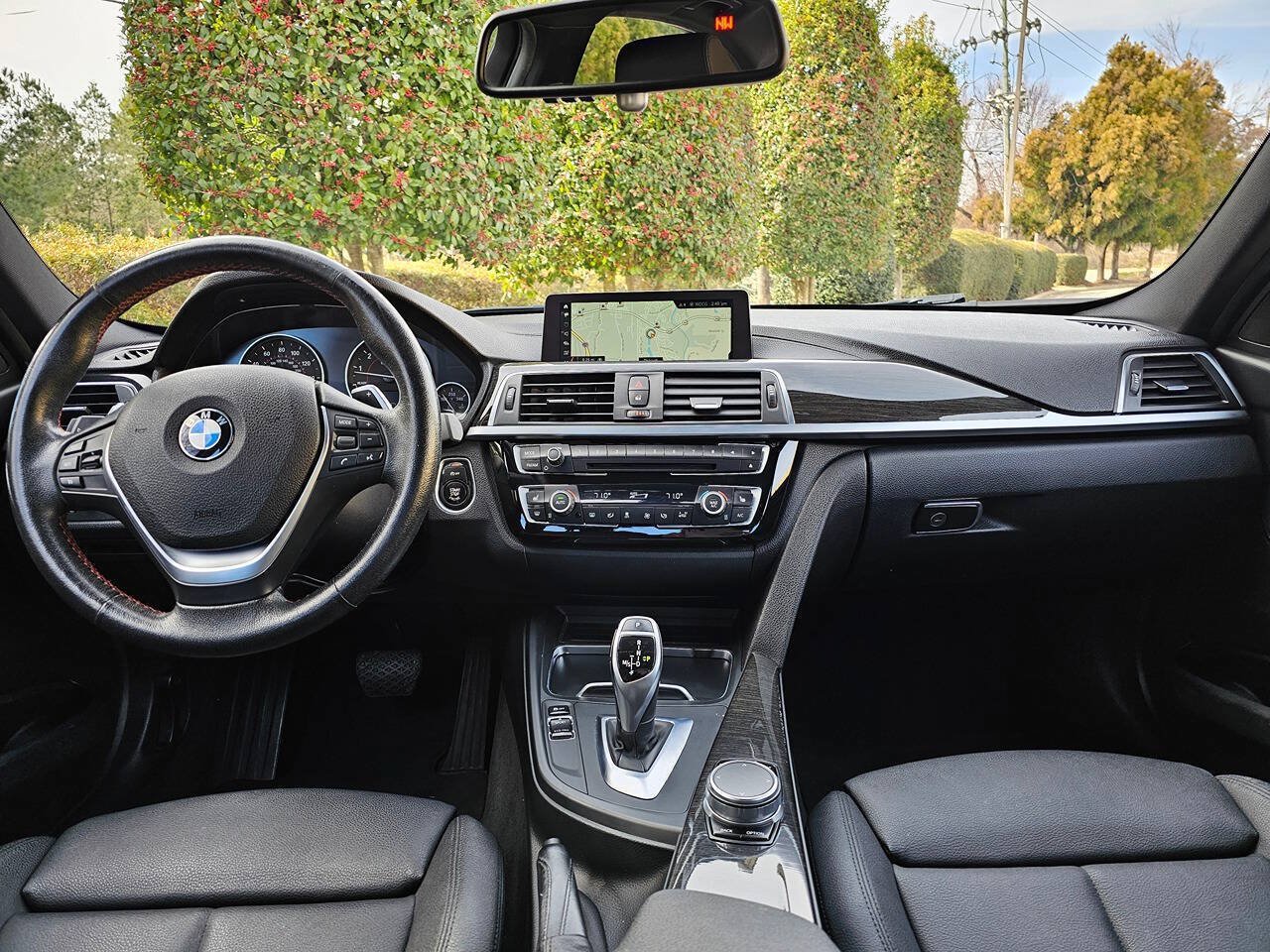 Used 2018 BMW 330i xDrive Sedan AWD/4WD image 13