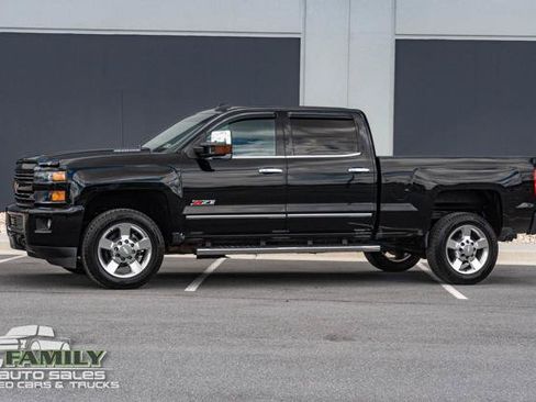 Used 2016 Chevrolet Silverado 2500 LTZ w/ Duramax Plus Package AWD/4WD image 3