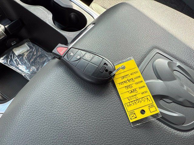 Used 2019 RAM 1500 Big Horn AWD/4WD image 27