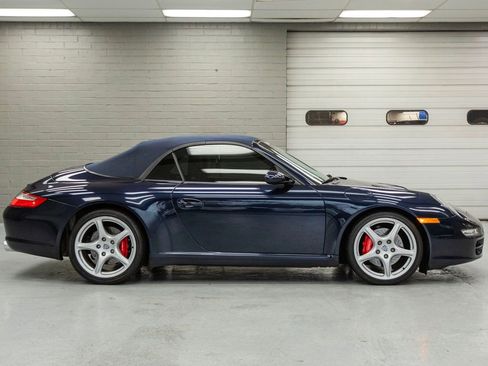 Used 2006 Porsche 911 Carrera S image 3