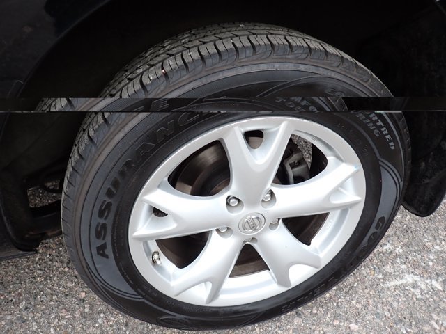 Used 2008 Nissan Rogue SL w/ Premium Pkg AWD/4WD image 7
