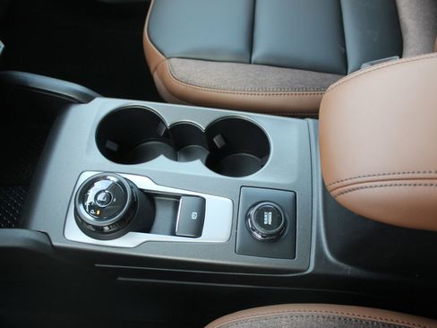 New 2026 Ford Bronco Sport Outer Banks w/ Outer Banks Tech Package+ AWD/4WD image 30