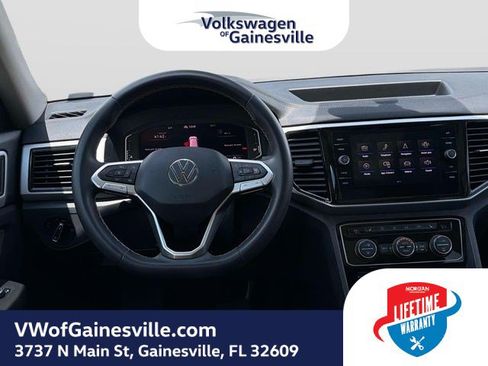 Used 2023 Volkswagen Atlas SE FWD image 16