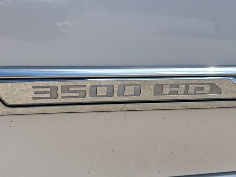 Used 2024 Chevrolet Silverado 3500 High Country w/ High Country Premium Package image 24