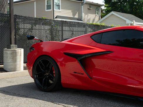 Used 2025 Chevrolet Corvette Z06 w/ Z07 Performance Package RWD image 38
