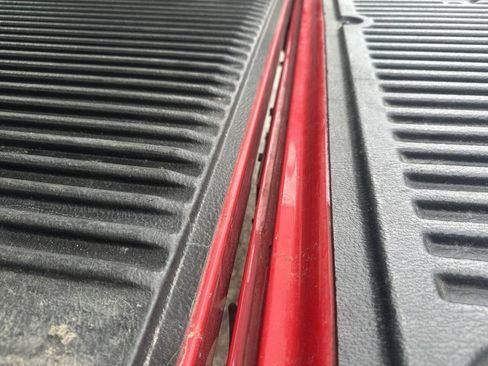 Used 2012 Chevrolet Colorado W/T RWD image 8