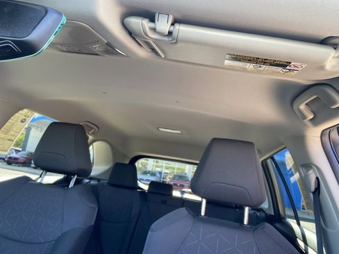 Used 2024 Toyota RAV4 XLE FWD image 29
