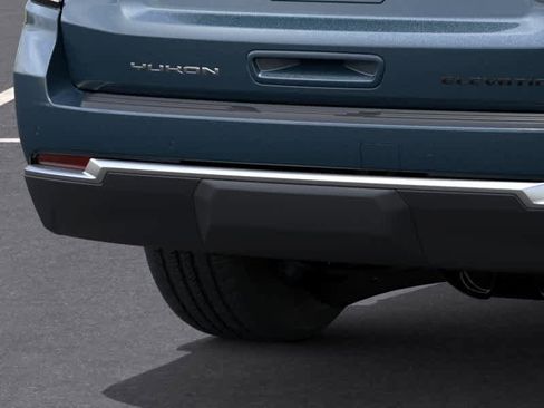 New 2026 GMC Yukon Elevation image 14