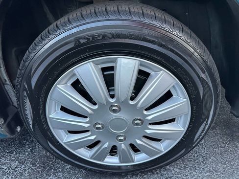 Used 2005 Saturn ION Level 2 w/ Power Pkg image 24