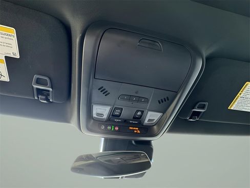 Used 2023 Cadillac XT4 Sport w/ Cold Weather Package image 21