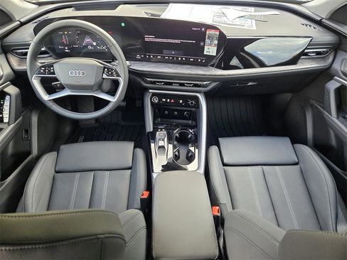 New 2025 Audi Q5 Premium Plus image 12