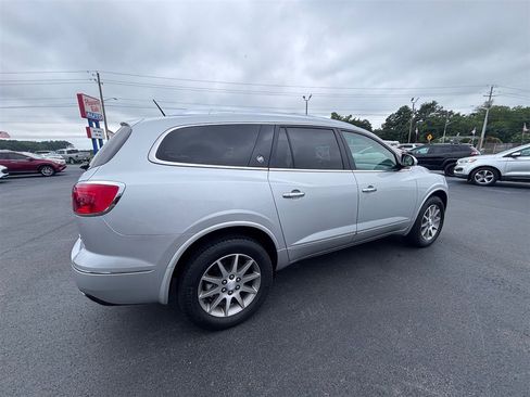 Used 2016 Buick Enclave Leather FWD image 6
