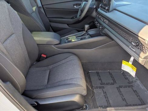 Used 2024 Honda Accord EX image 19
