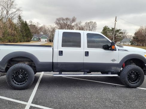 Used 2014 Ford F250 XLT w/ XLT Value Package image 7