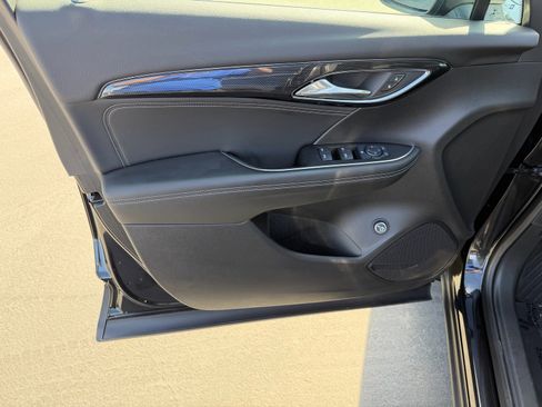 Used 2022 Buick Envision Preferred image 17