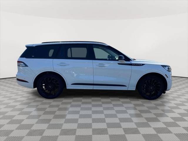 Certified 2023 Lincoln Aviator Reserve w/ Jet Package AWD/4WD image 8