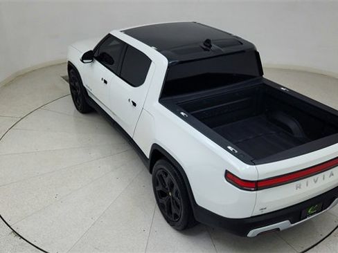 Used 2023 Rivian R1T Adventure image 78