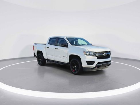 Used 2019 Chevrolet Colorado LT w/ Redline Special Edition image 2