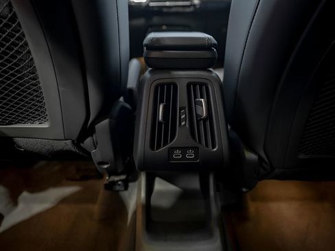 Used 2024 BMW X1 xDrive28i w/ M Sport Package image 34