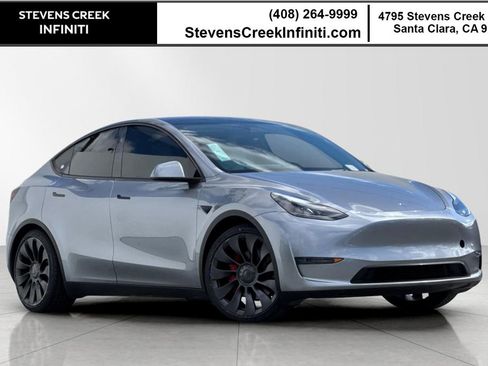 Used 2024 Tesla Model Y Performance image 1