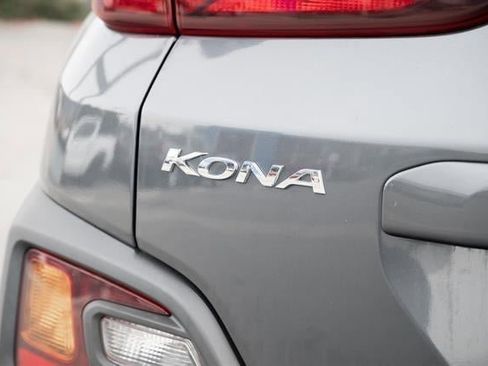 Used 2021 Hyundai Kona SE image 46