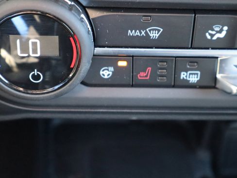 Used 2025 Ford Bronco Outer Banks AWD/4WD image 23