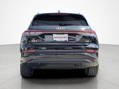 Certified 2024 Audi Q4 e-tron Premium w/ Convenience Package AWD/4WD image 4