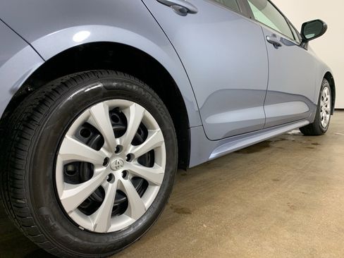 Used 2024 Toyota Corolla LE image 9