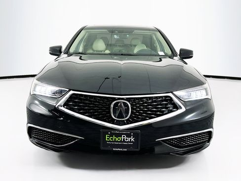 Used 2020 Acura TLX image 2