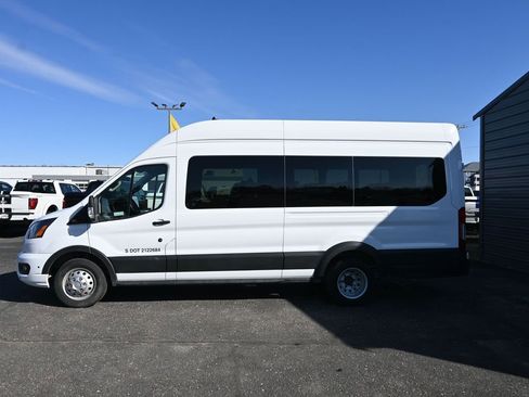 Used 2024 Ford Transit 350 XLT image 8