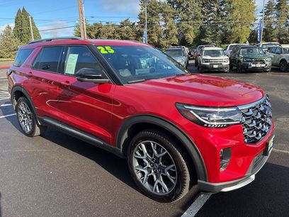 Used 2025 Ford Explorer Platinum w/ Ultimate Package